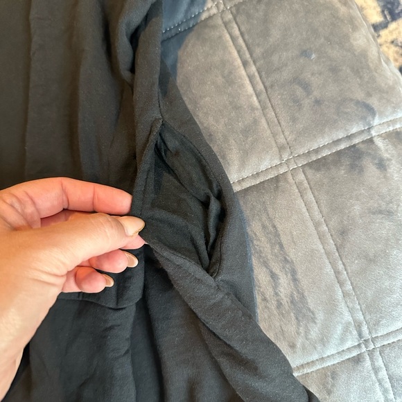 Offline by Aerie Women’s Black Pullover Hoodie Size XS - Picture 6 of 7